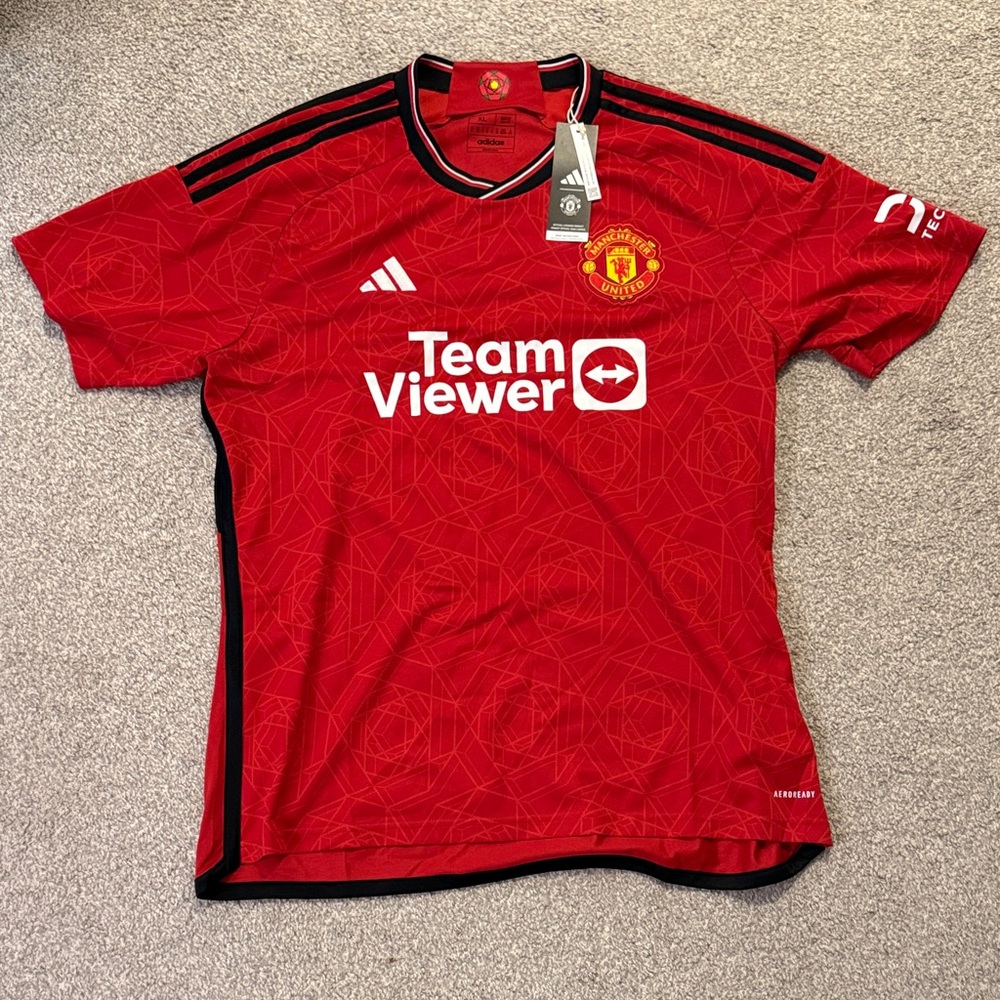 Manchester United 2023 - 2024 Home Jersey NWT